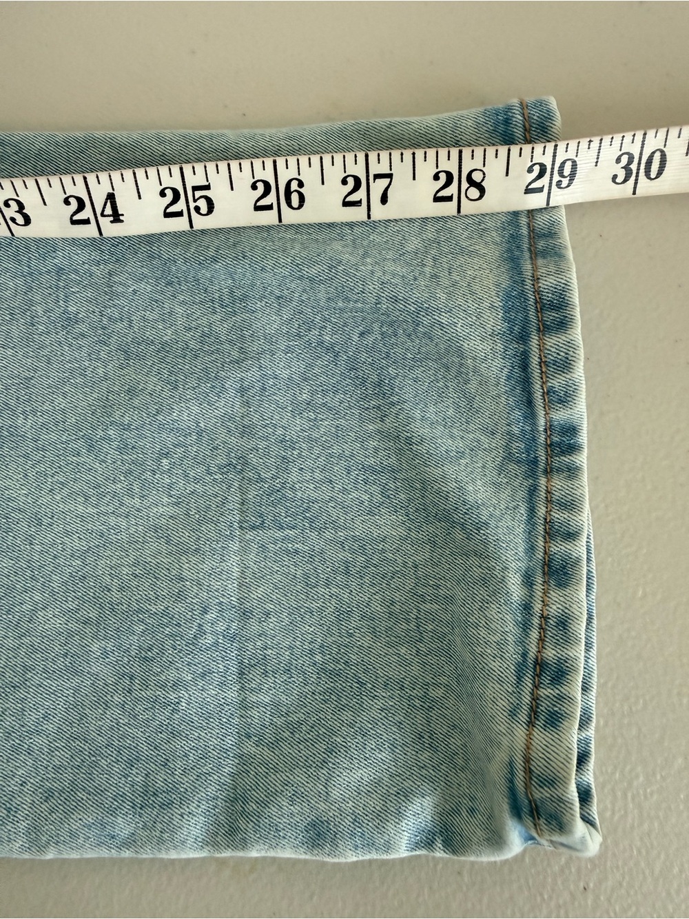 Frye Women's High-Rise Cuffed Crop Jean Light Blue Stevie Wash Size 8 - Picture 12 of 15